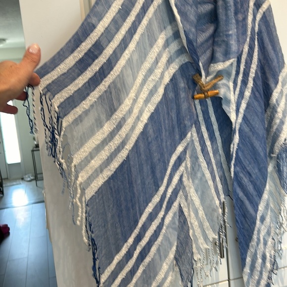Blue and white striped wrap shawl/beach cover up fringes One Size - Picture 5 of 17